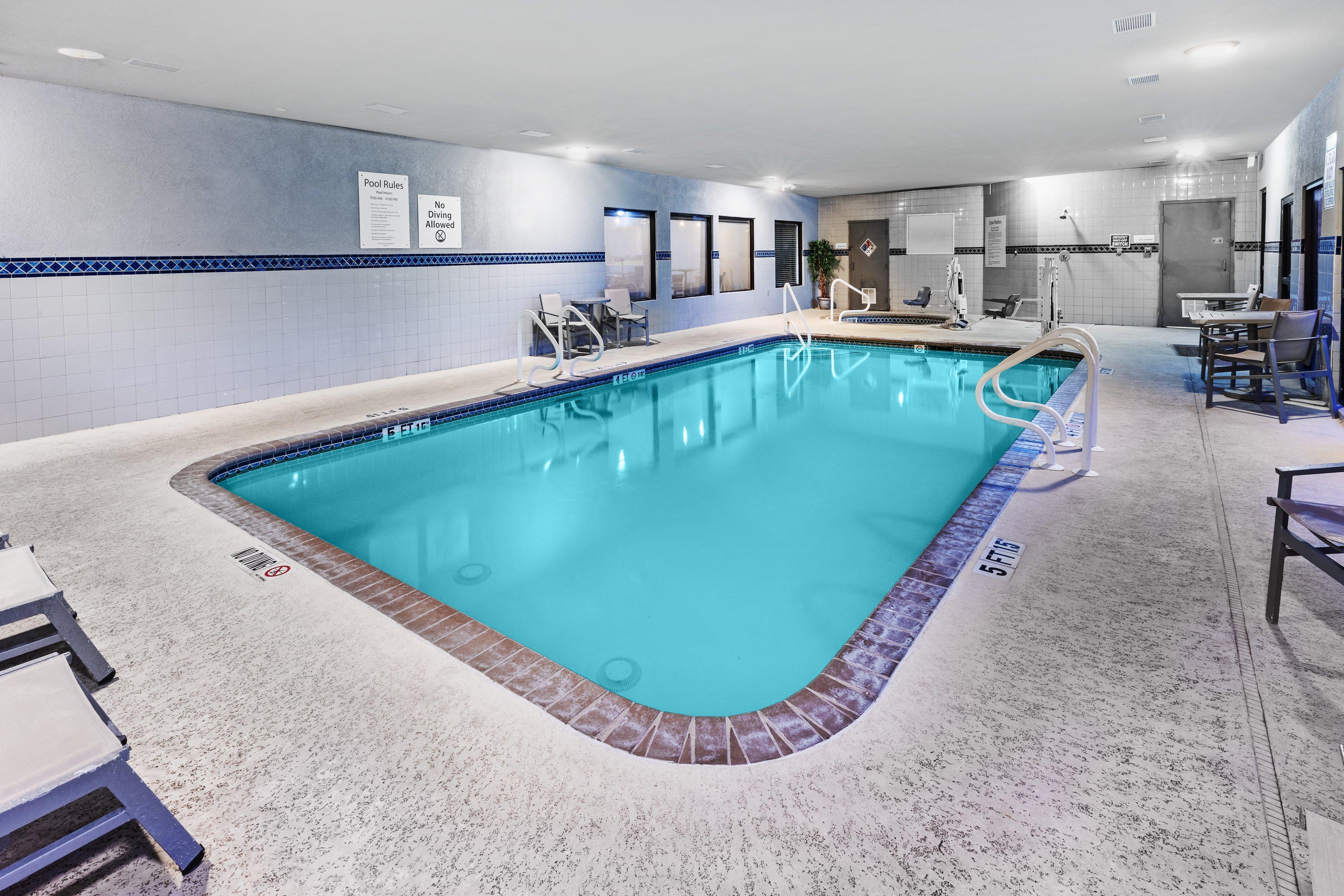 Express & Austin Ne-hutto By Ihg 2* Hutto