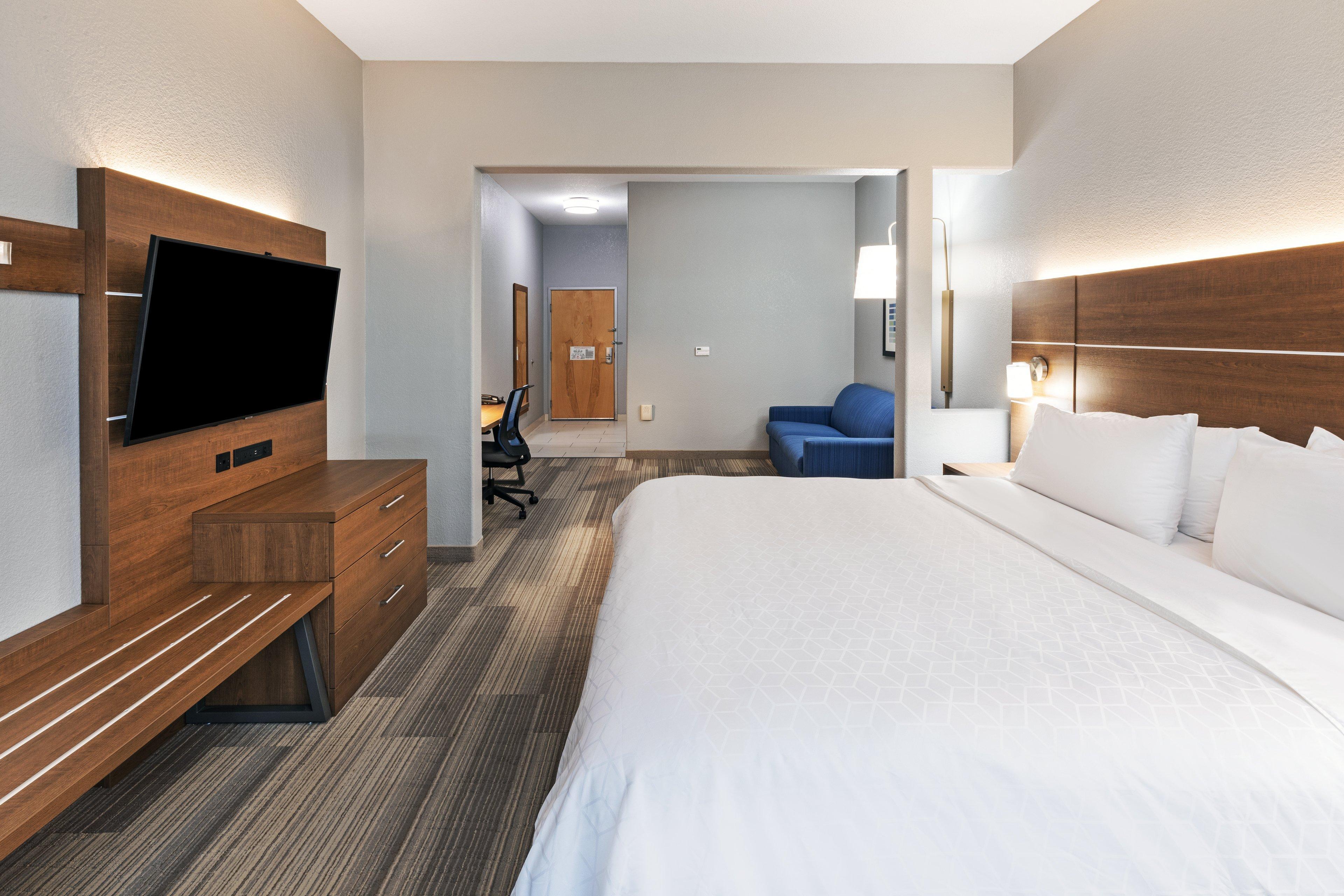 Express & Austin Ne-hutto By Ihg Hutto
