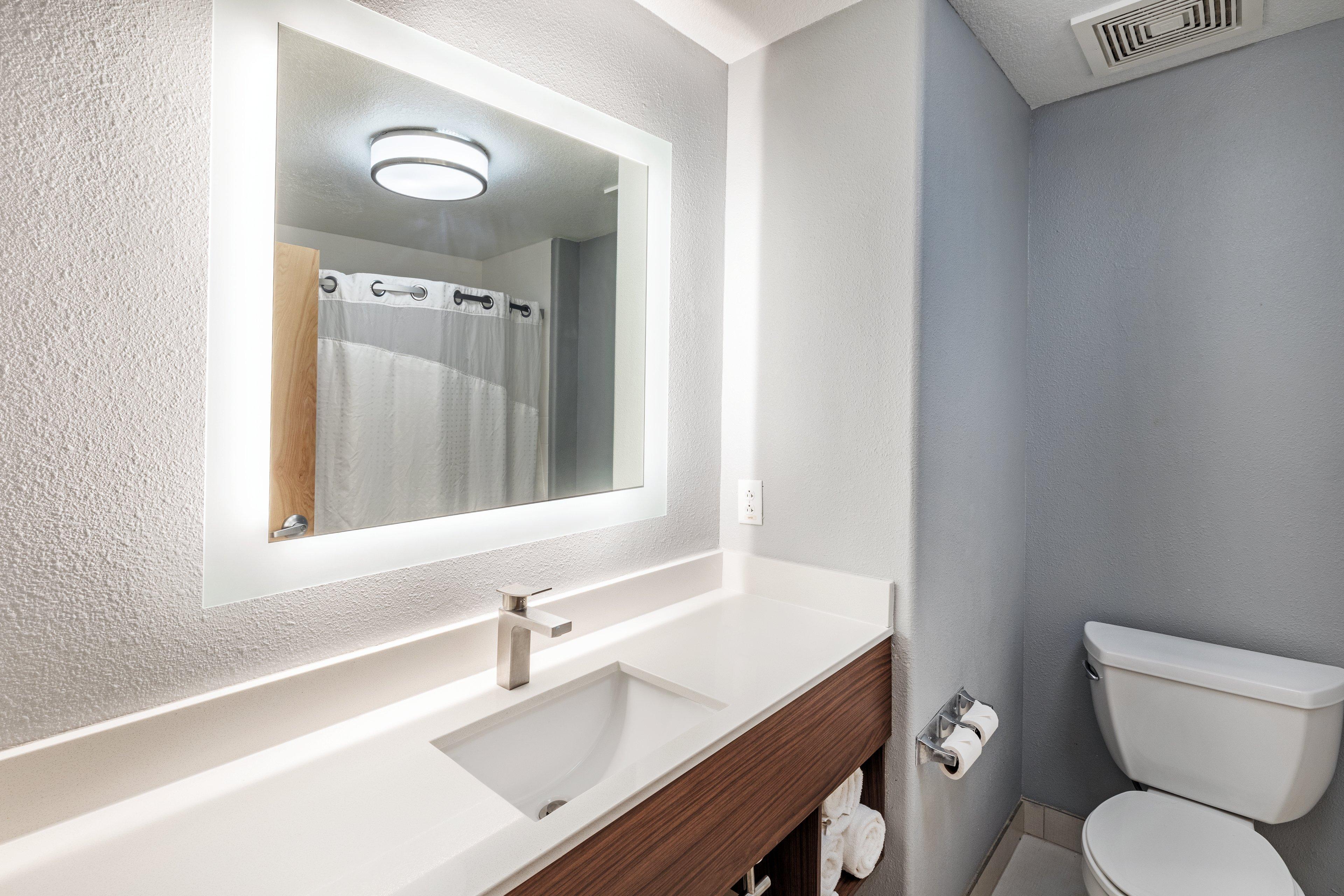 Express & Austin Ne-hutto By Ihg Hotel 2*