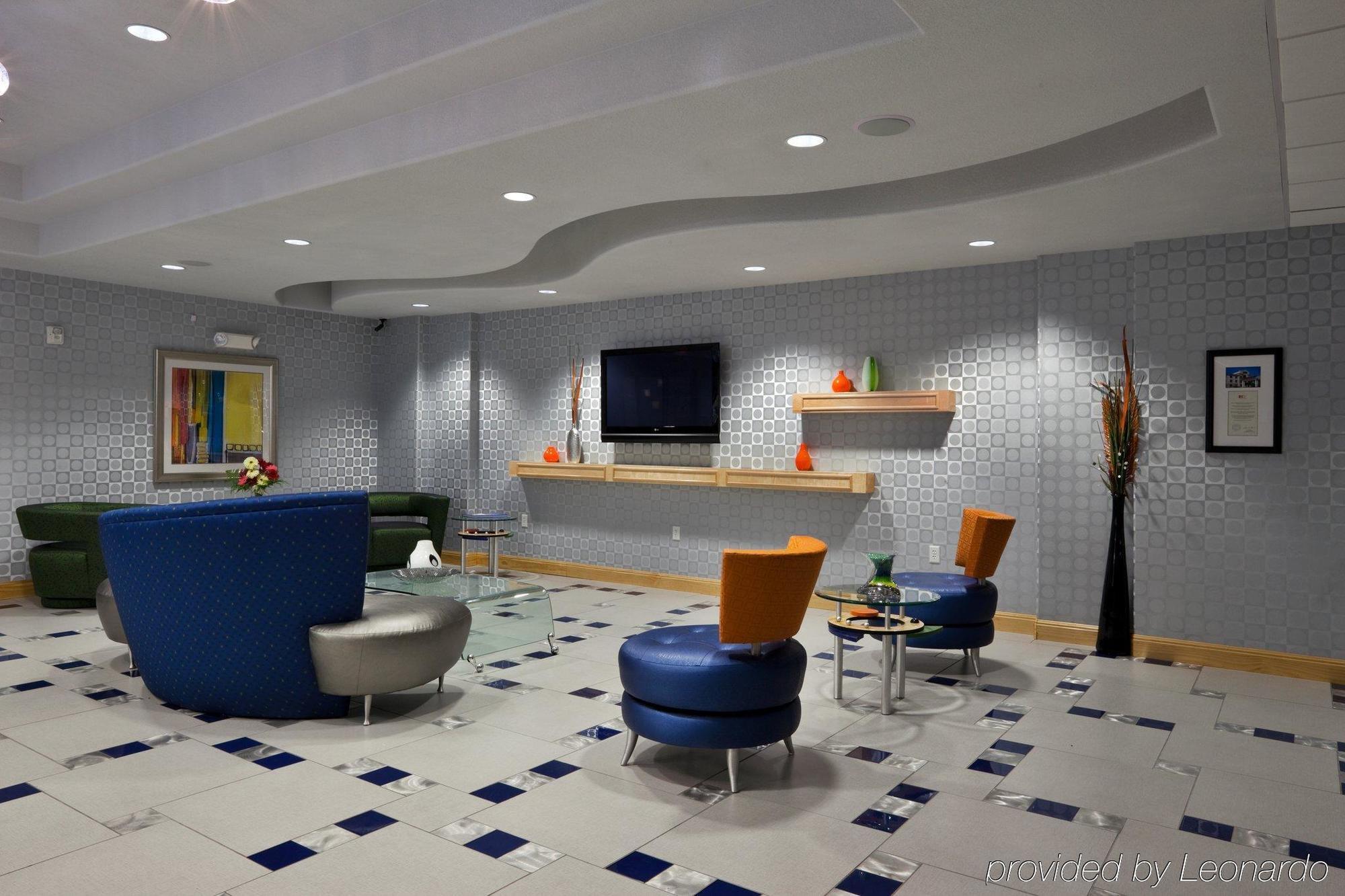 Hotel Express & Austin Ne-hutto By Ihg Hutto
