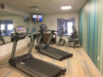 Hotel Express & Austin Ne-hutto By Ihg